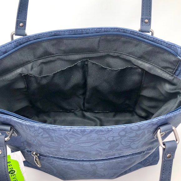 Sakroots Artist Circle Spirit Desert Metro Tote - Picture 11 of 15